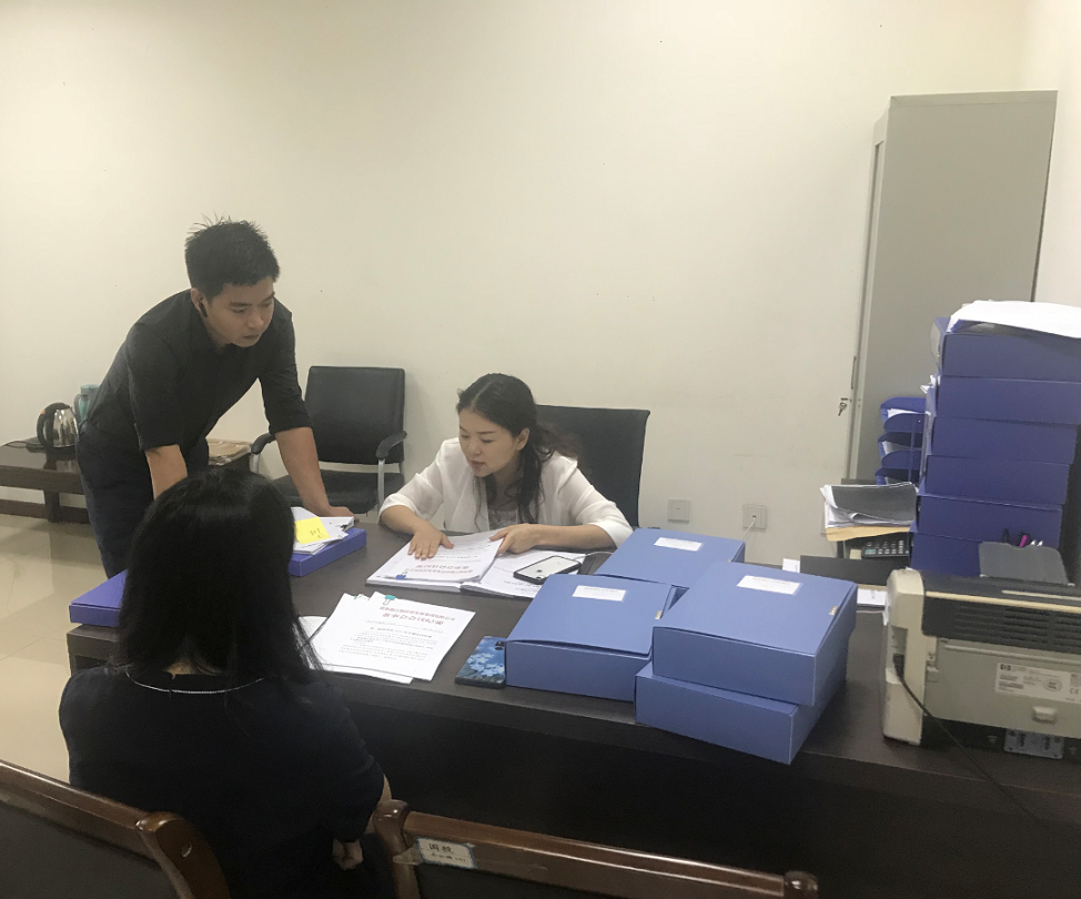 集團紀委書記針對督察發現的問題及時開展個別談話.png